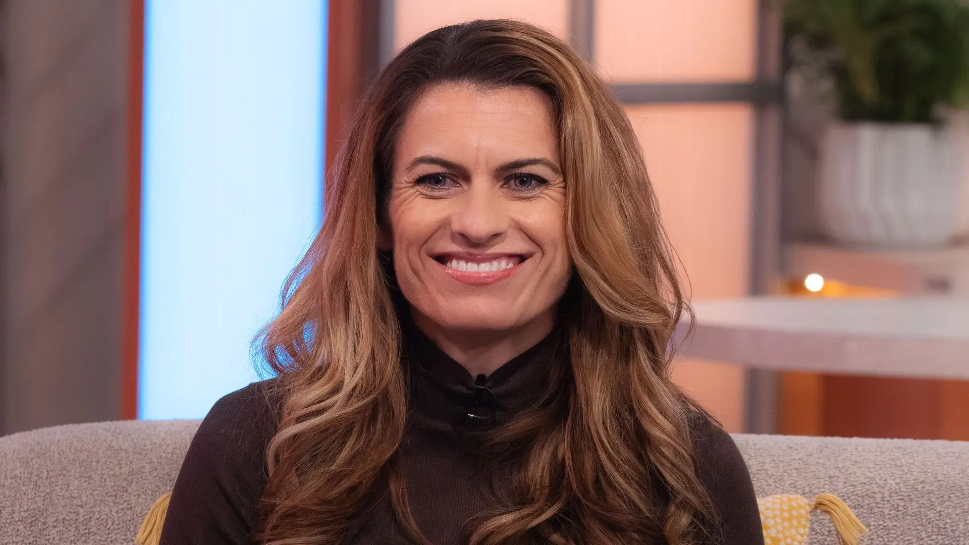 Karen Carney Wife